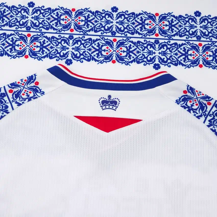 Camicie da casa per adulti del Reading FC 2025/26 Camicie da casa per adulti del Reading FC 2025/26