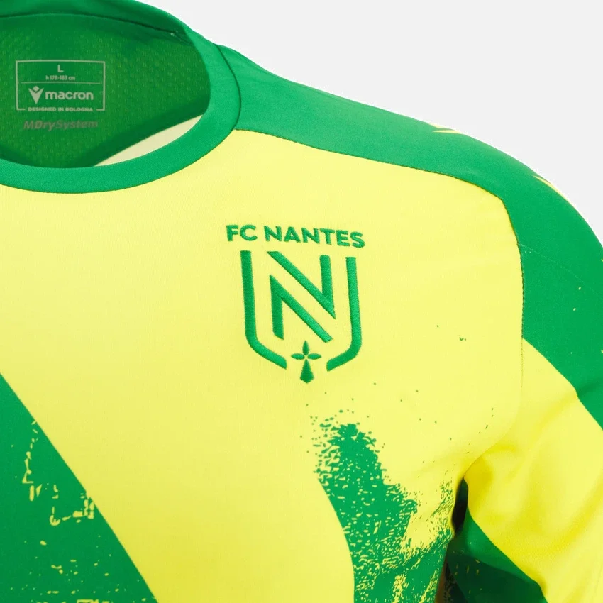 Camicie da riscaldamento per adulti FC Nantes 2025/26 Camicie da riscaldamento per adulti FC Nantes 2025/26