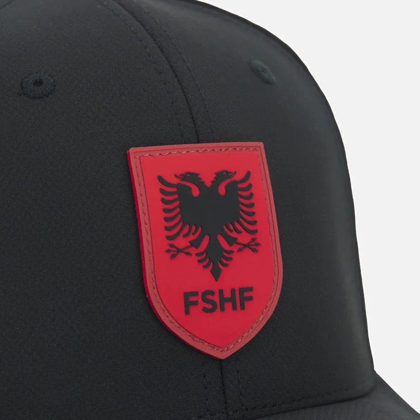 Cappellino da baseball ufficiale della Nazionale Albanese 2026/27 Cappellino da baseball ufficiale della Nazionale Albanese 2026/27
