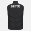 Gilet imbottito ufficiale della Nazionale albanese FSHF 2026/27 per adulti Gilet imbottito ufficiale della Nazionale albanese FSHF 2026/27 per adulti