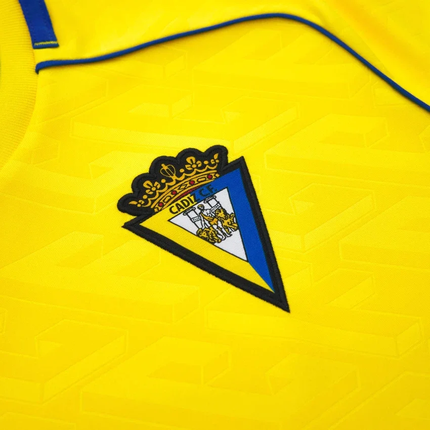 Maglia da casa per adulti del Cadiz CF 2025/26 Maglia da casa per adulti del Cadiz CF 2025/26