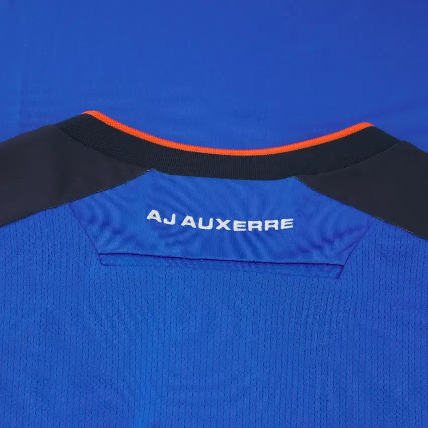 Maglia da trasferta per adulti dell’AJ Auxerre 2025/26 Maglia da trasferta per adulti dell’AJ Auxerre 2025/26