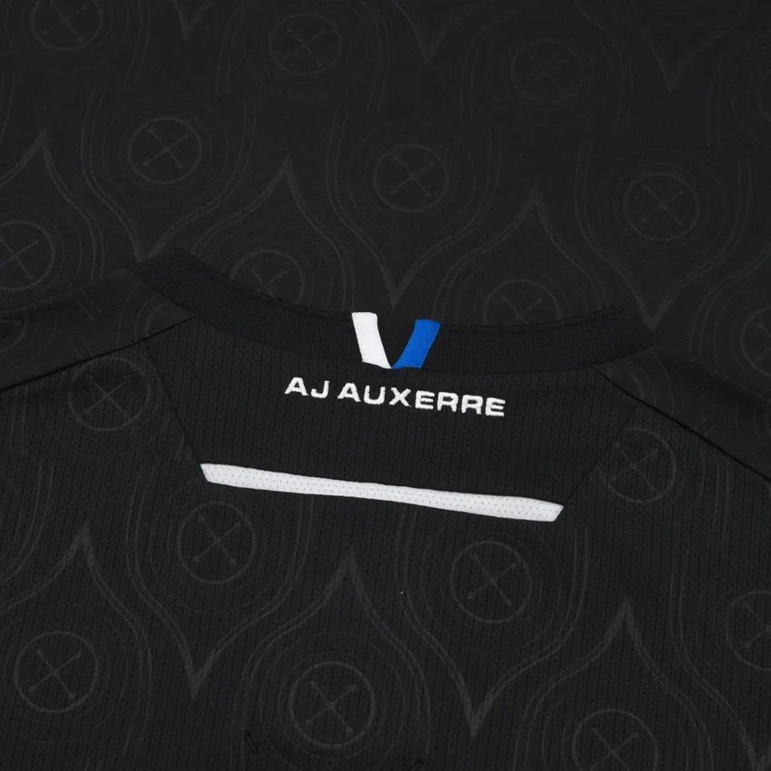 Maglia da trasferta per adulti dell’Auxerre 2025/26 Maglia da trasferta per adulti dell’Auxerre 2025/26