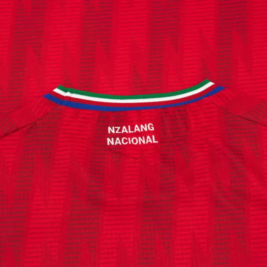 Maglie da casa per adulti della Nazionale della Guinea Equatoriale 2025/26 Maglie da casa per adulti della Nazionale della Guinea Equatoriale 2025/26