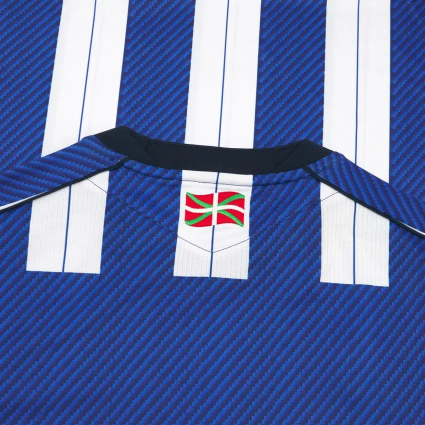 Maglie da casa per adulti della Real Sociedad 2025/26 Maglie da casa per adulti della Real Sociedad 2025/26