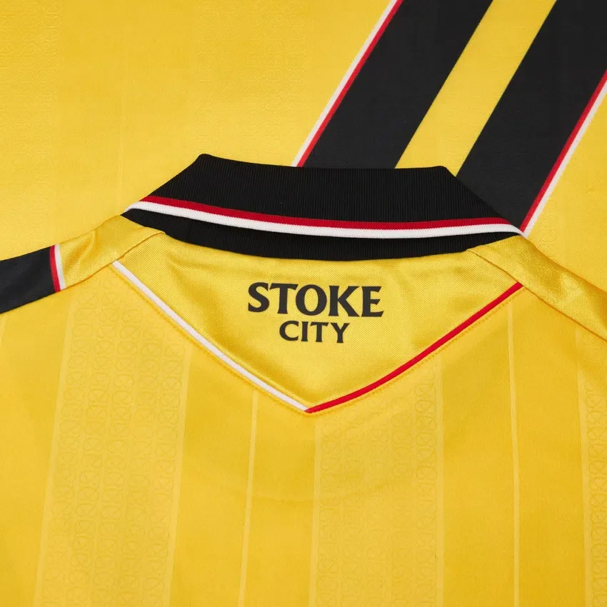 Maglie da gioco terza per adulti dello Stoke City FC 2025/26 Maglie da gioco terza per adulti dello Stoke City FC 2025/26