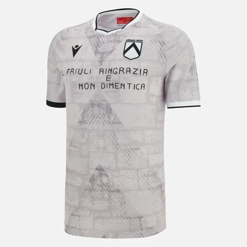 Maglie da partita commemorative del 50° anniversario del terremoto dell’Udinese Calcio 2025/26 Maglie da partita commemorative del 50° anniversario del terremoto dell’Udinese Calcio 2025/26