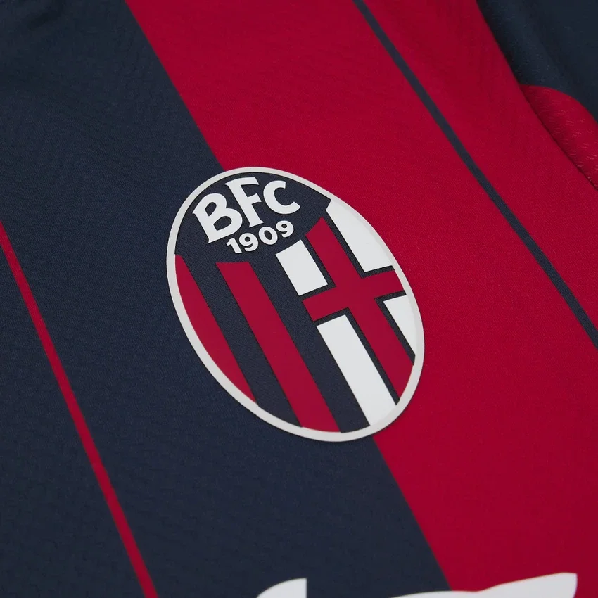 Maglia da casa Bologna FC 1909 2025/26 per adulti Maglia da casa Bologna FC 1909 2025/26 per adulti
