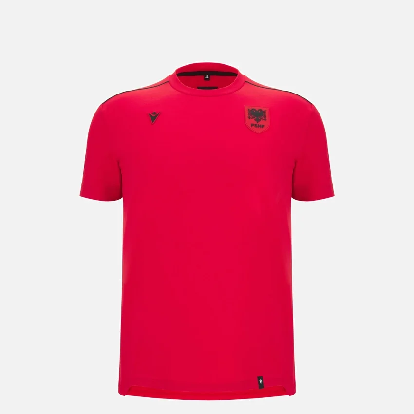 T-Shirt rossa sportiva Athleisure della Nazionale Albanese FSHF 2026/27 Junior T-Shirt rossa sportiva Athleisure della Nazionale Albanese FSHF 2026/27 Junior
