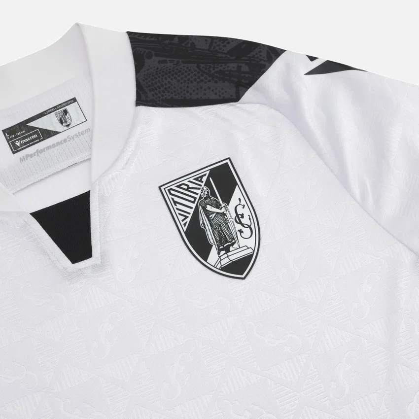 Vitoria SC 2025/26 Maglia da casa per adulti Vitoria SC 2025/26 Maglia da casa per adulti