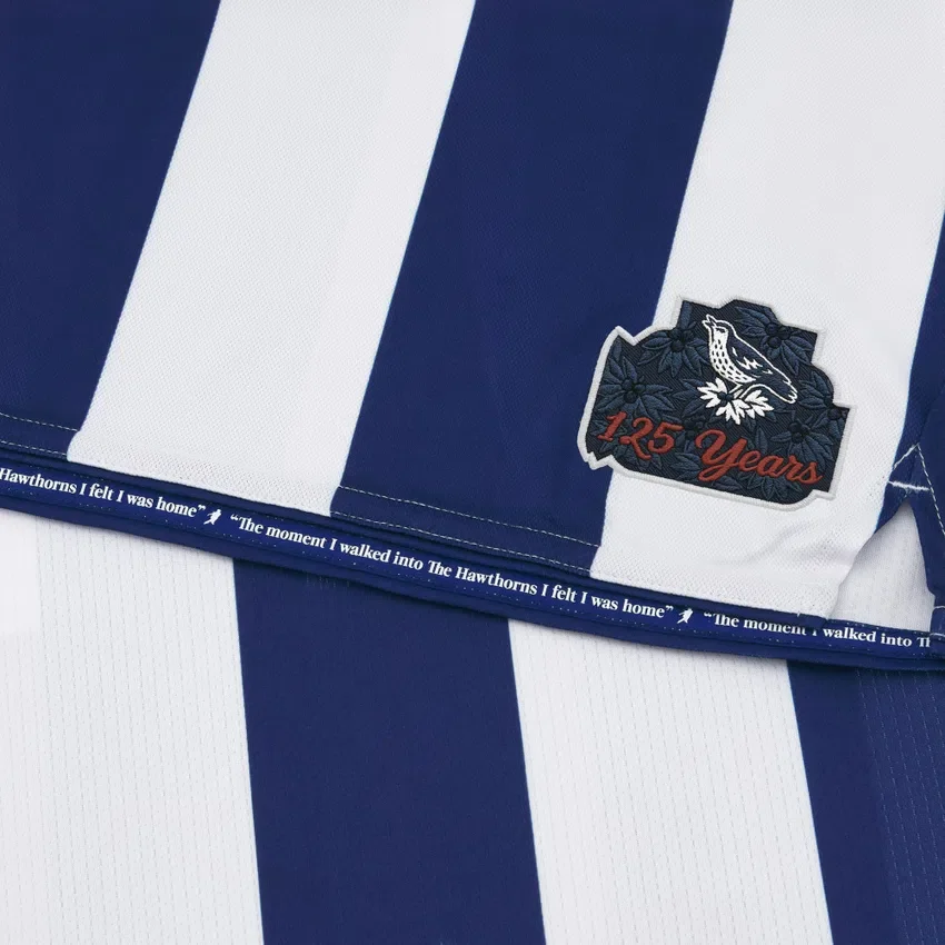 West Bromwich Albion F.C. 2025/26 Maglia da casa per adulti West Bromwich Albion F.C. 2025/26 Maglia da casa per adulti